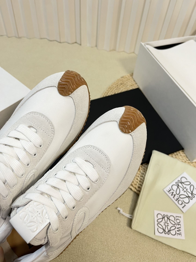 Loewe Sneakers